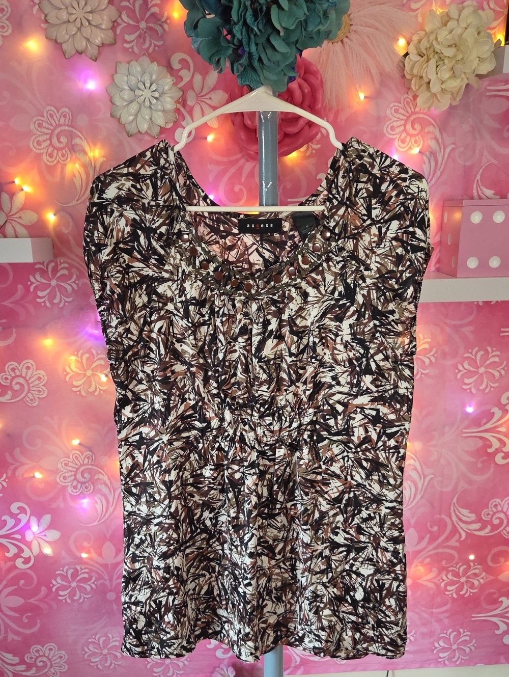 Axcess Black and Brown Printed Sleeveless Blouse